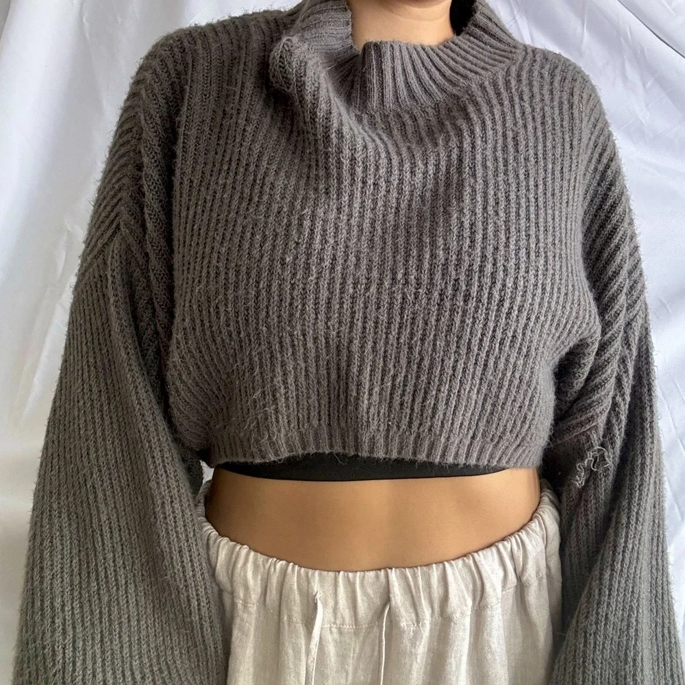 Misguided Grey Oversized Cropped Knit Pullover - Picture 1 of 5